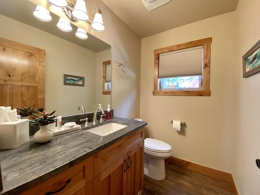 Townhome Next To Clubhouse In Exclusive Eagle Bend - The Glacier Bigfork Exteriör bild