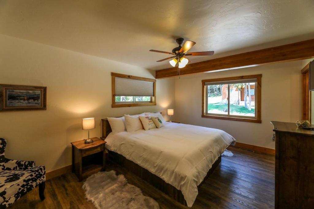 Townhome Next To Clubhouse In Exclusive Eagle Bend - The Glacier Bigfork Exteriör bild